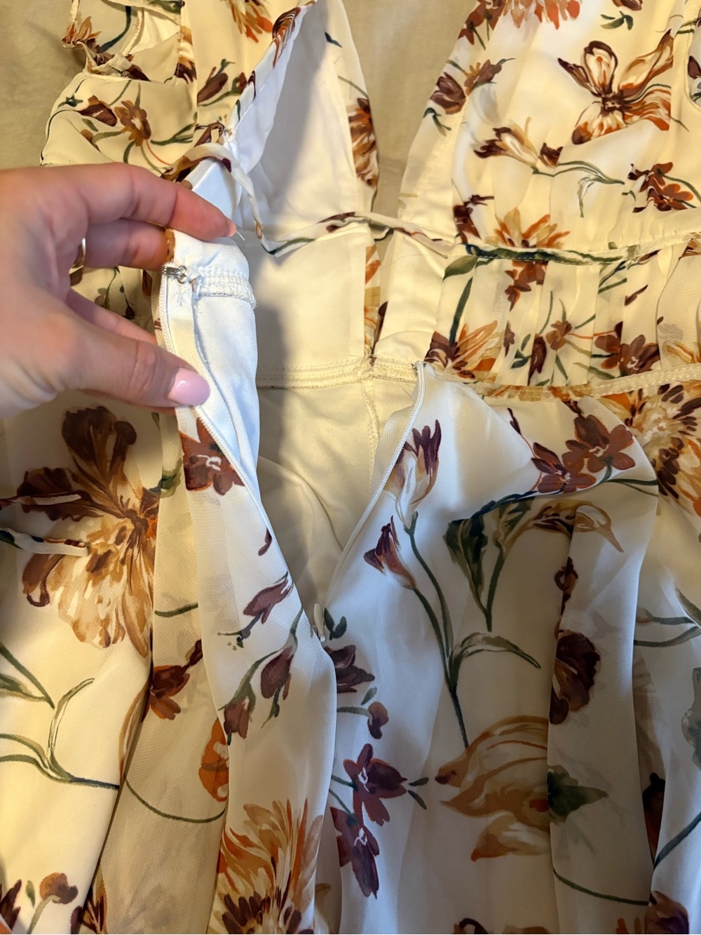 Lulu's Cream Floral Ruffle V-Neck Romper - Picture 10 of 16